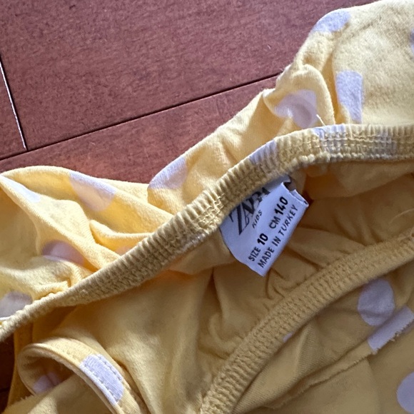 Zara Yellow and White Ruffle Bodysuit - Picture 2 of 2